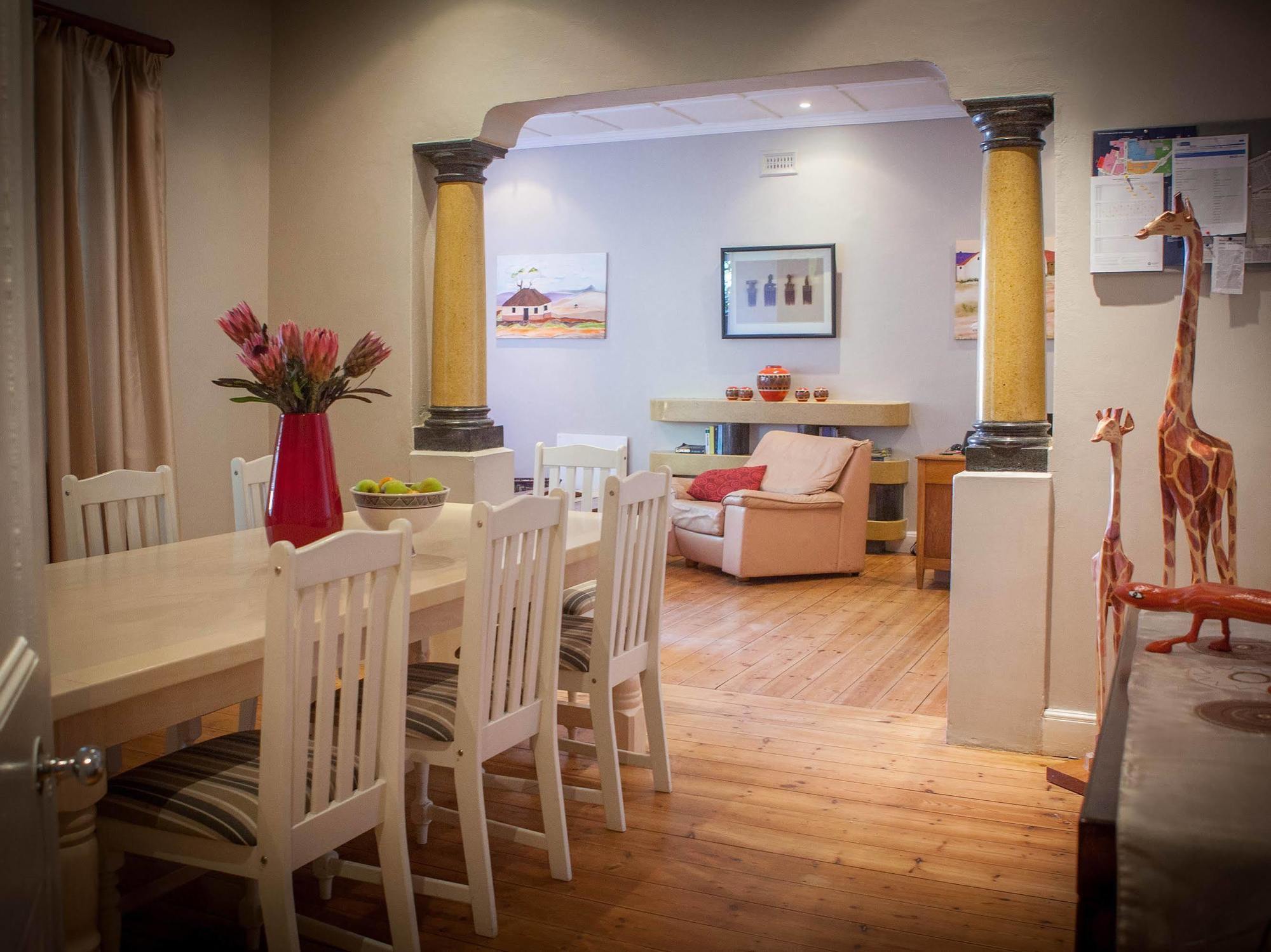 The Lions Guest House Cape Town Bagian luar foto